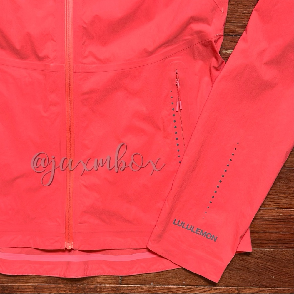 Lululemon Fast and Free Windbreaker Pale Raspberry Size 10 - Picture 10 of 13